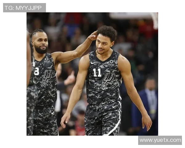 2017年季后赛火箭与马刺的激烈对决回顾与分析