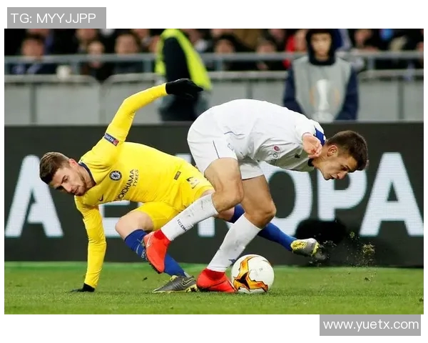 切尔西与基辅迪纳摩激战正酣比赛精彩瞬间回顾与分析