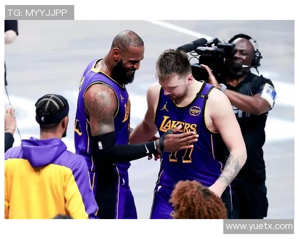 湖人对火箭19号大战前瞻球星对决谁能笑到最后