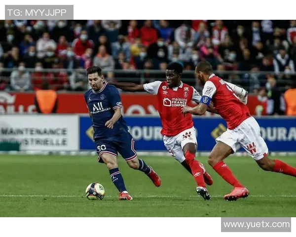 兰斯对斯特拉斯堡比赛前瞻与胜负预测分析及双方近期状态评估