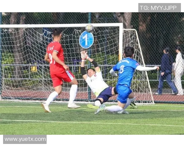 全场视角带你领略足球比赛直播的精彩瞬间与战术较量